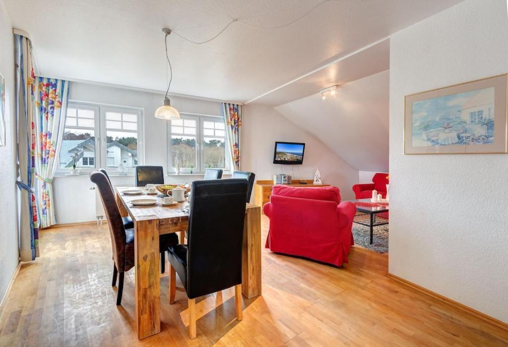 Grosse Schoene 3 Zimmer Ferienwohnung - 100 Qm - In Strandnaehe Fuer 6 Personen!! Ostseebad Heringsdorf Exterior foto