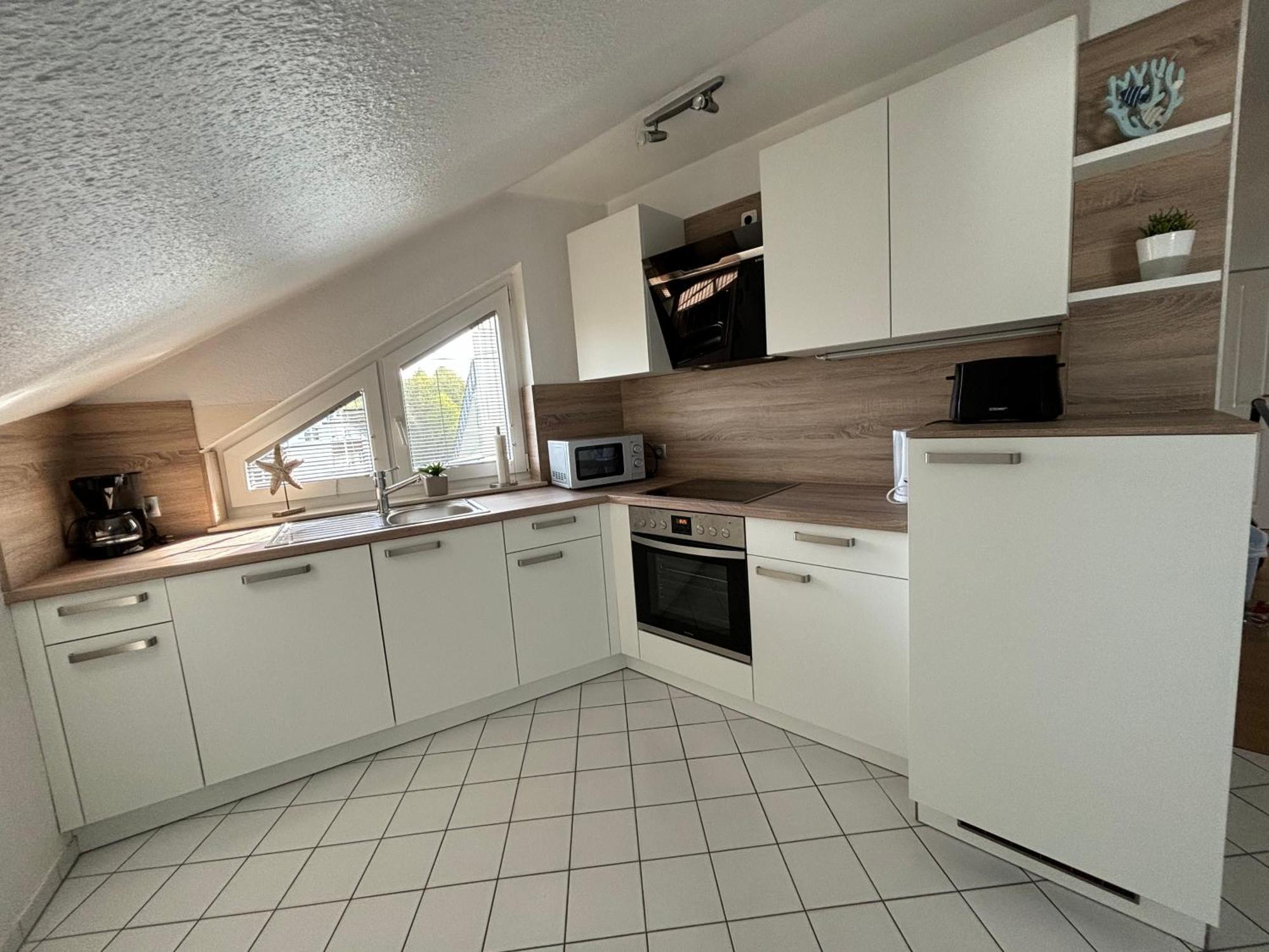 Grosse Schoene 3 Zimmer Ferienwohnung - 100 Qm - In Strandnaehe Fuer 6 Personen!! Ostseebad Heringsdorf Exterior foto